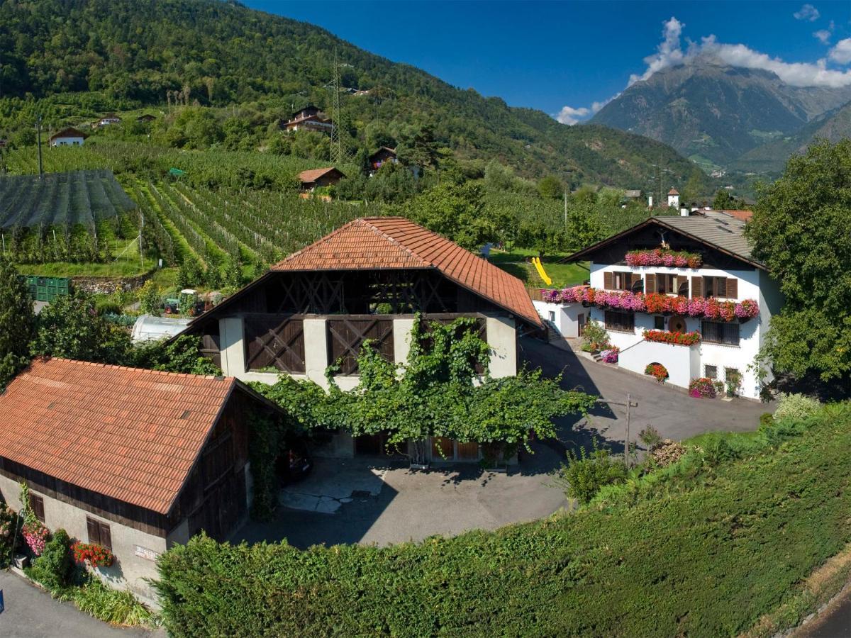 Moserhof Marlengo Exterior foto